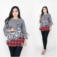 Ladies Batik Top Ladies Batik Top