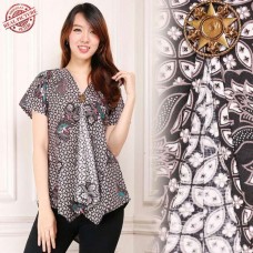 Ladies Batik Top Ladies Batik Top